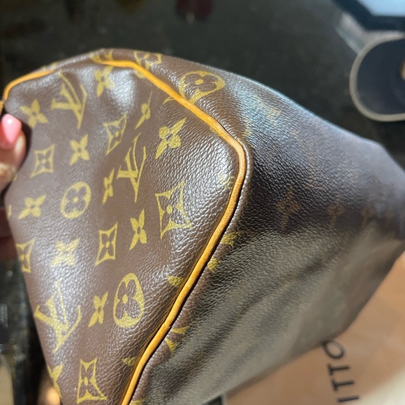 Authentic LV Speedy 25 in great condition, just how you see it in the pictures. - Picture 4 of 14